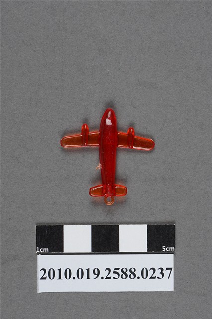 紅色飛機造型尪仔仙 (共2張)