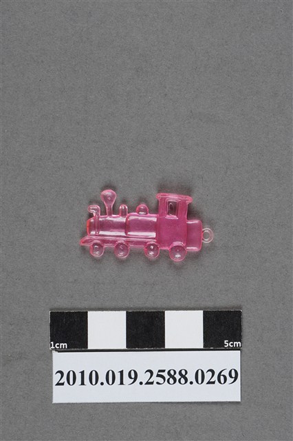 粉紅色蒸機造型尪仔仙 (共2張)