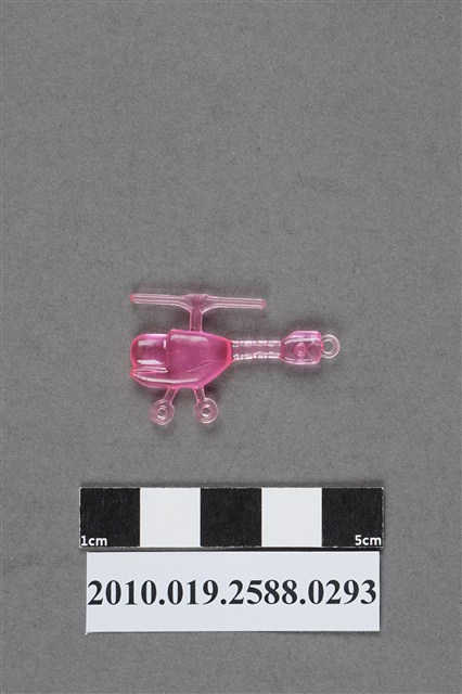 粉紅色直升機造型尪仔仙 (共2張)