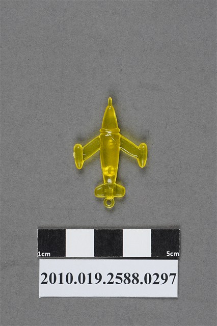 黃色噴射機造型尪仔仙 (共2張)