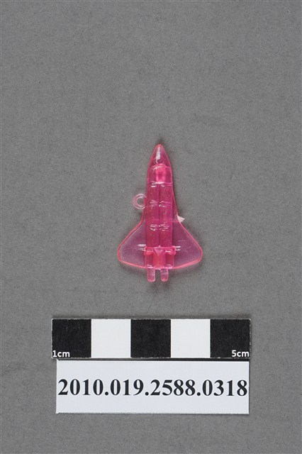 粉紅色太空梭造型尪仔仙 (共2張)