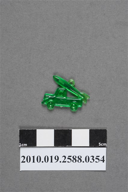 綠色飛彈車造型尪仔仙 (共2張)