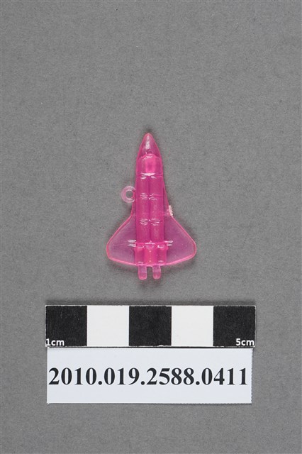 粉紅色太空梭造型尪仔仙 (共2張)