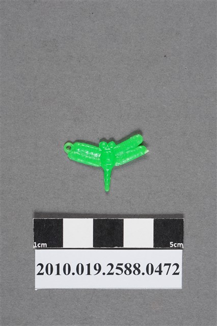 綠色蜻蜓造型尪仔仙 (共2張)