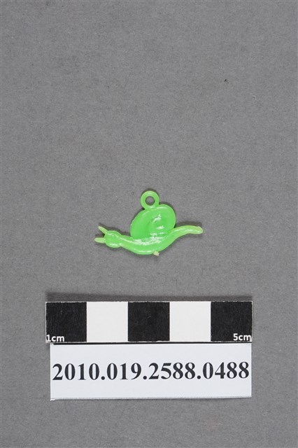 綠色蝸牛造型尪仔仙 (共2張)