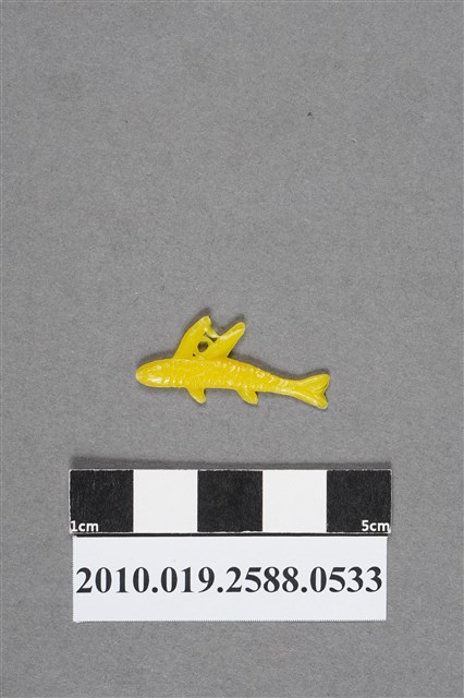 黃色飛魚造型尪仔仙 (共2張)