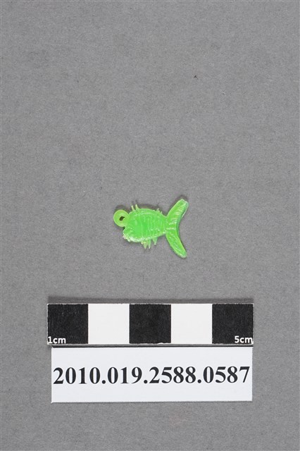 綠色魚造型尪仔仙 (共2張)