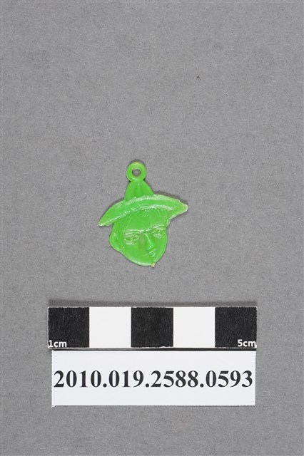綠色戴帽者頭像造型尪仔仙 (共2張)
