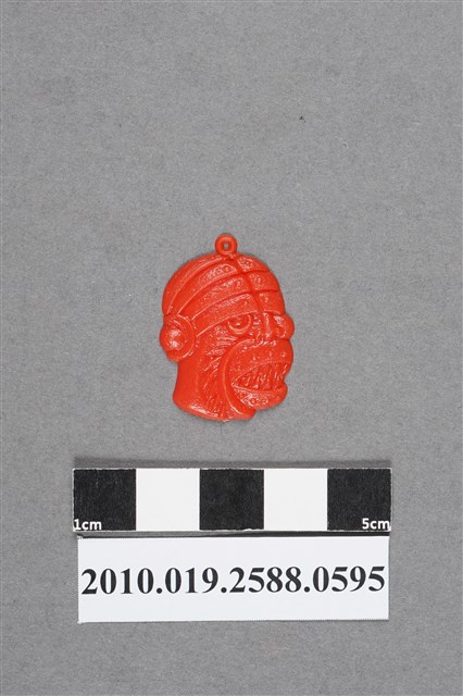 紅色人物頭像造型尪仔仙 (共2張)