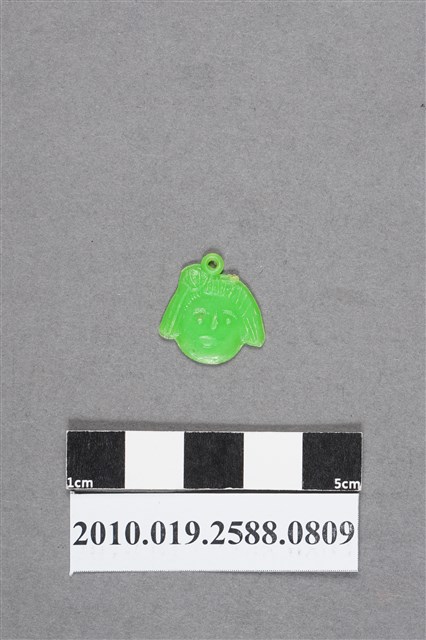 女性頭像尪仔仙 (共2張)