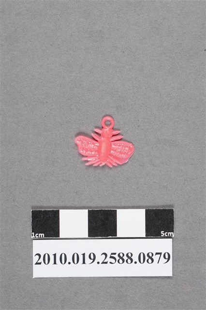 粉紅色昆蟲型尪仔仙 (共2張)