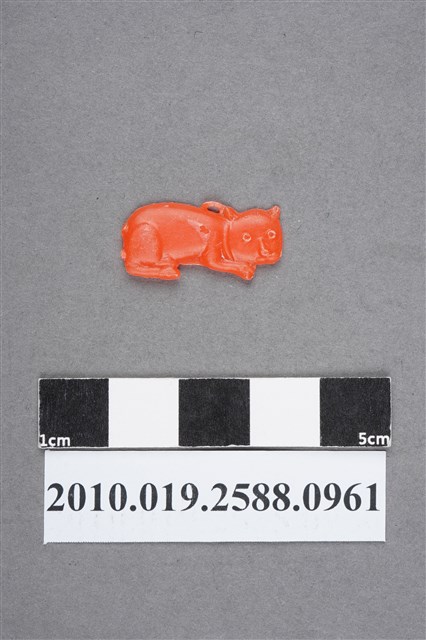 橘紅色動物尪仔仙 (共2張)