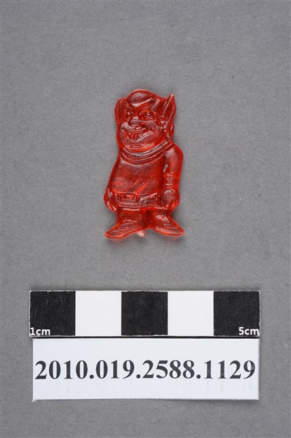 紅色人型尪仔仙 (共2張)