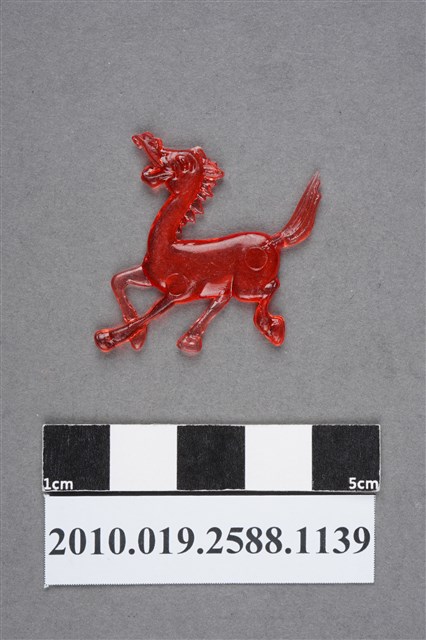 紅色驢型尪仔仙 (共2張)