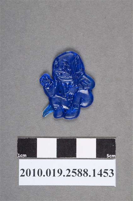 坐姿人型尪仔仙 (共2張)