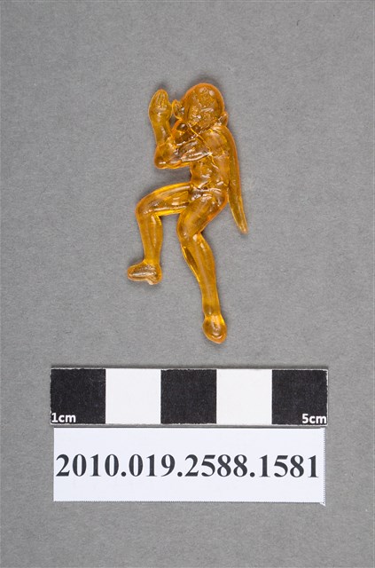 雙手交叉人型尪仔仙 (共2張)