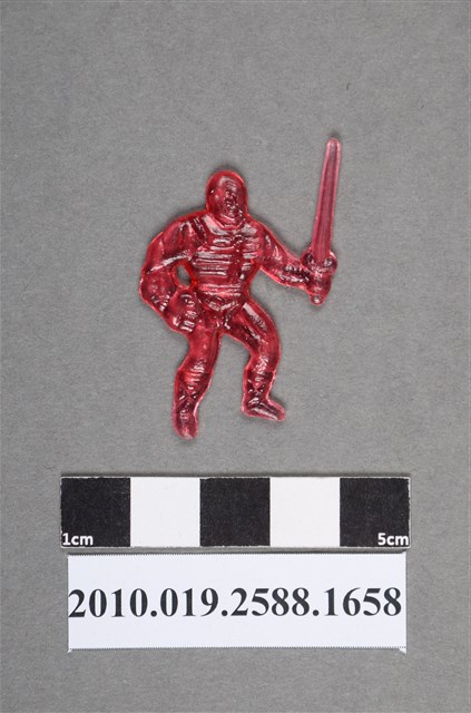 持劍人型尪仔仙 (共2張)