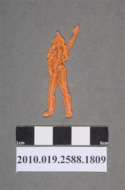 單手插腰人型尪仔仙 (共2張)