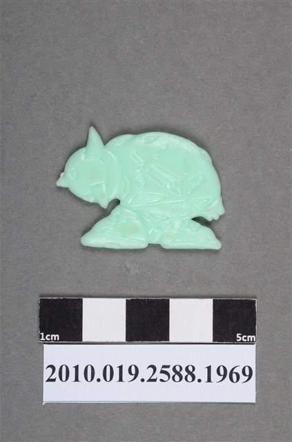 綠色機器人型尪仔仙 (共2張)