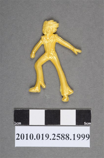 黃色人型尪仔仙 (共2張)