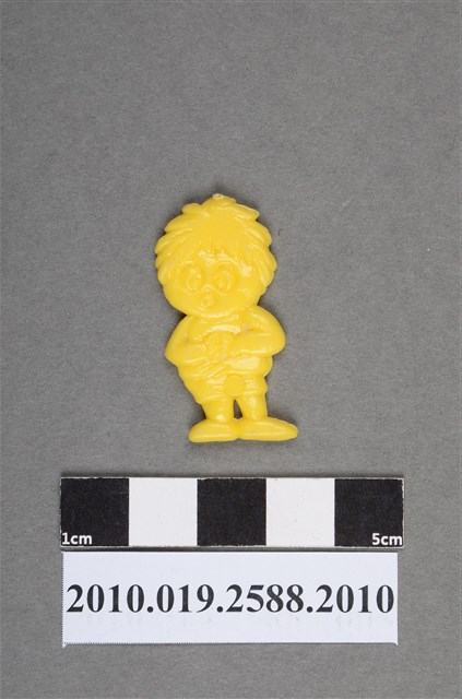 黃色人型尪仔仙 (共2張)