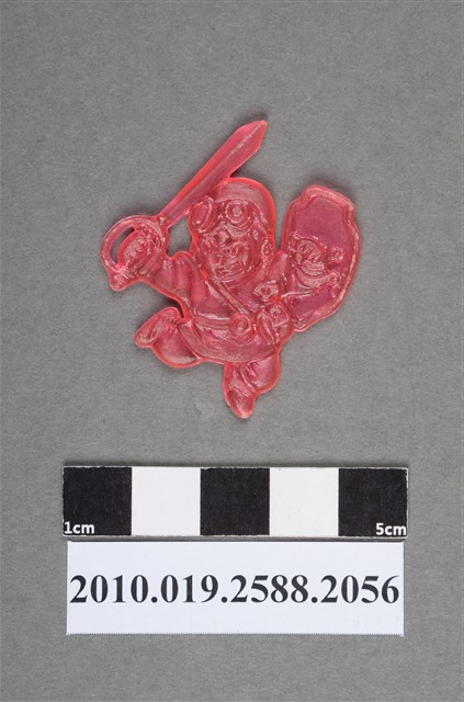 持劍盾人型尪仔仙 (共2張)