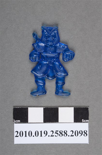 握拳人型尪仔仙 (共2張)