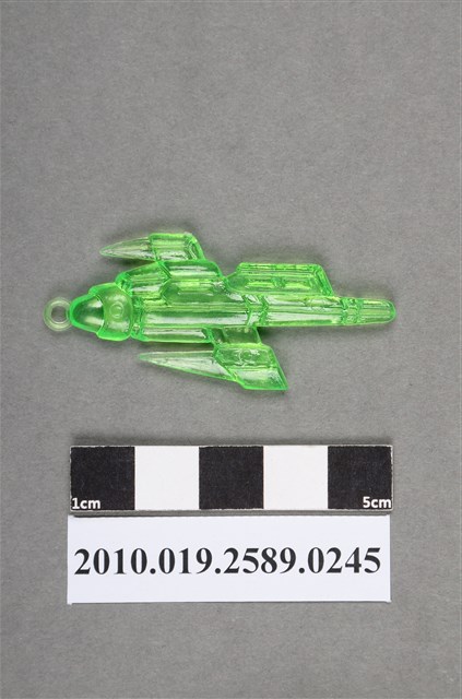 綠色機型尪仔仙 (共2張)