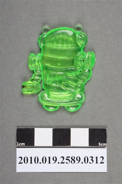 綠色機器人型尪仔仙 (共2張)