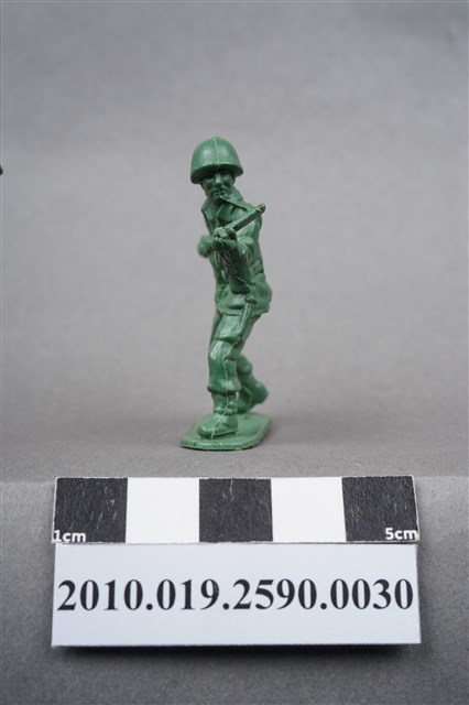 綠色機槍兵造型玩具士兵 (共9張)