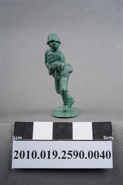 綠色機槍兵造型玩具士兵 (共9張)