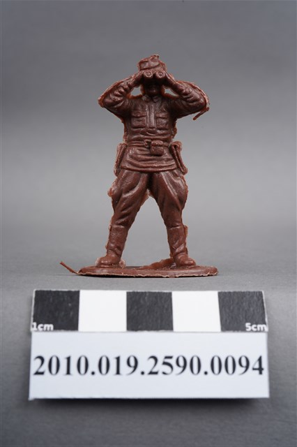 紅色通訊兵造型玩具士兵 (共9張)