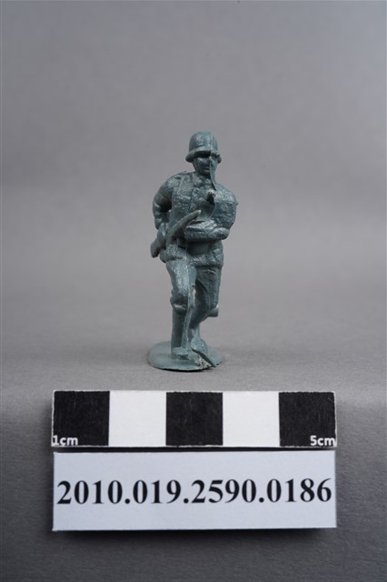 藍綠色步兵造型玩具士兵 (共9張)