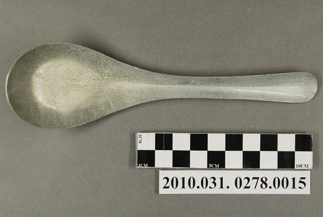 金屬湯匙 (共4張)