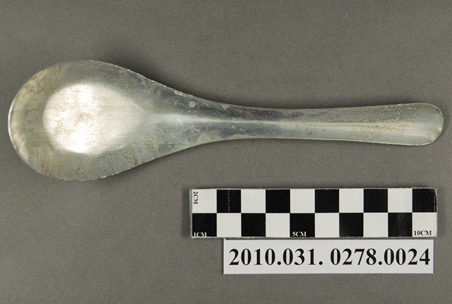 金屬湯匙 (共4張)