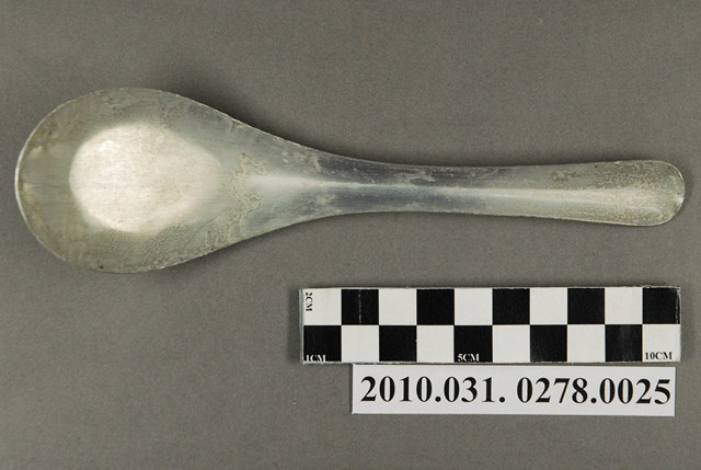 金屬湯匙 (共4張)