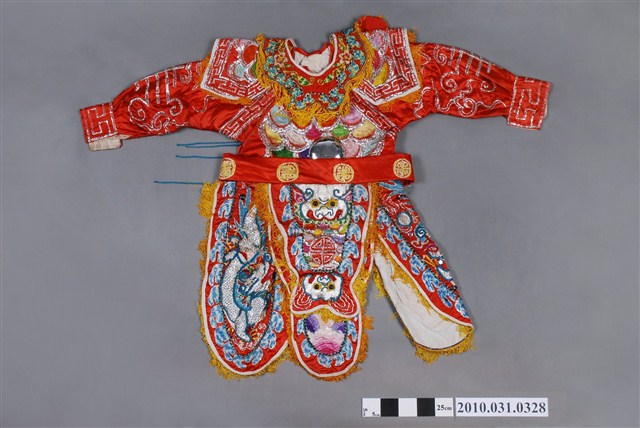 八家將紅色長袖法服1套 (共2張)