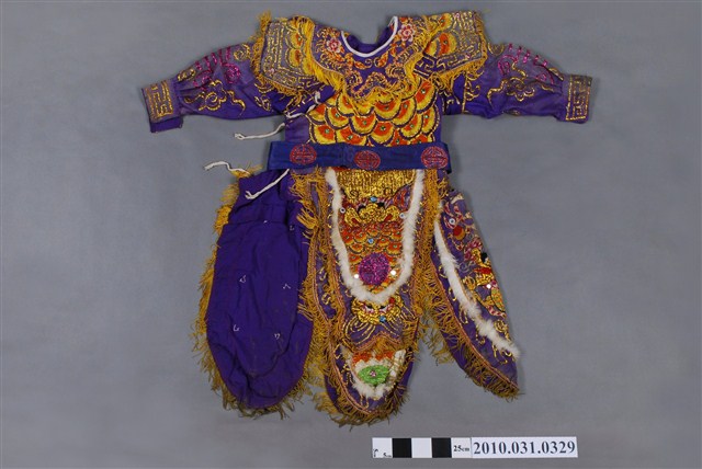 八家將紫色法服1套 (共2張)