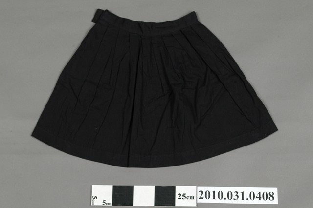 小學女童制服褶裙 (共4張)