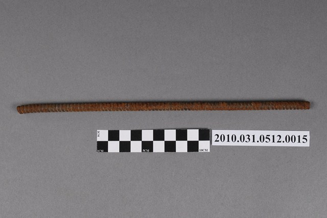 細長螺紋鐵棒 (共4張)