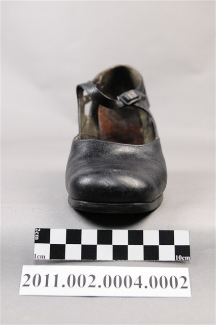 林覑黑色皮鞋左 (共5張)