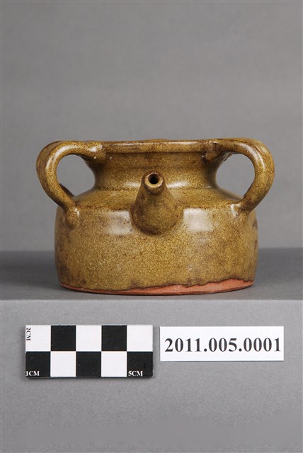 茶葉末釉四繫帶柄注壺 (共7張)