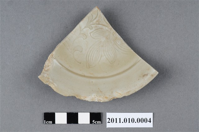 青白瓷碗殘片 (共4張)