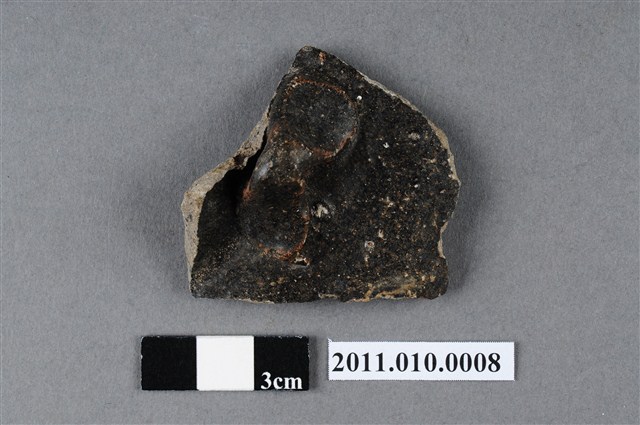 四繫黑釉罐殘片 (共4張)