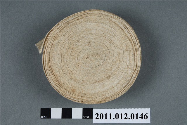 白色繃帶 (共4張)