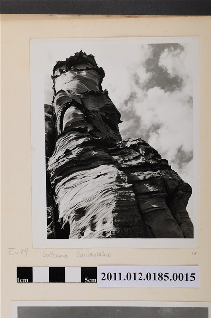 野柳奇形怪岩 (共1張)