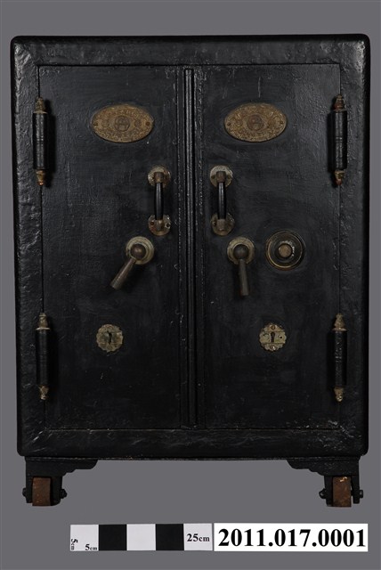 臺南王天賜賜成洋家具店保險箱 (共5張)