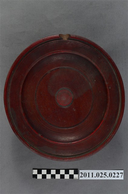 朱漆高腳木果盤 (共4張)