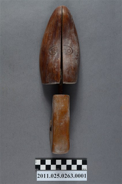 左腳鞋撐 (共7張)