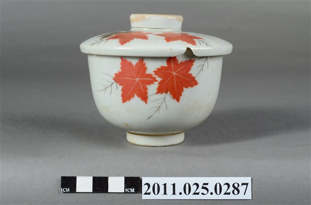 有蓋瓷碗 (共6張)